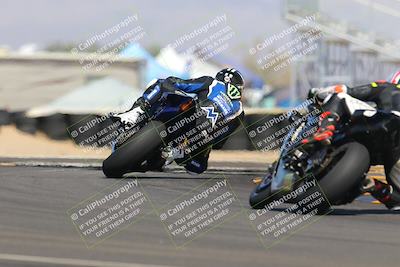 media/Oct-08-2022-SoCal Trackdays (Sat) [[1fc3beec89]]/Turn 16 (125pm)/